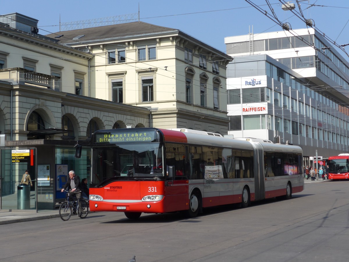 (159'422) - SW Winterthur - Nr. 331/ZH 719'331 - Solaris am 19. M�rz 2015 beim Hauptbahnhof Winterthur