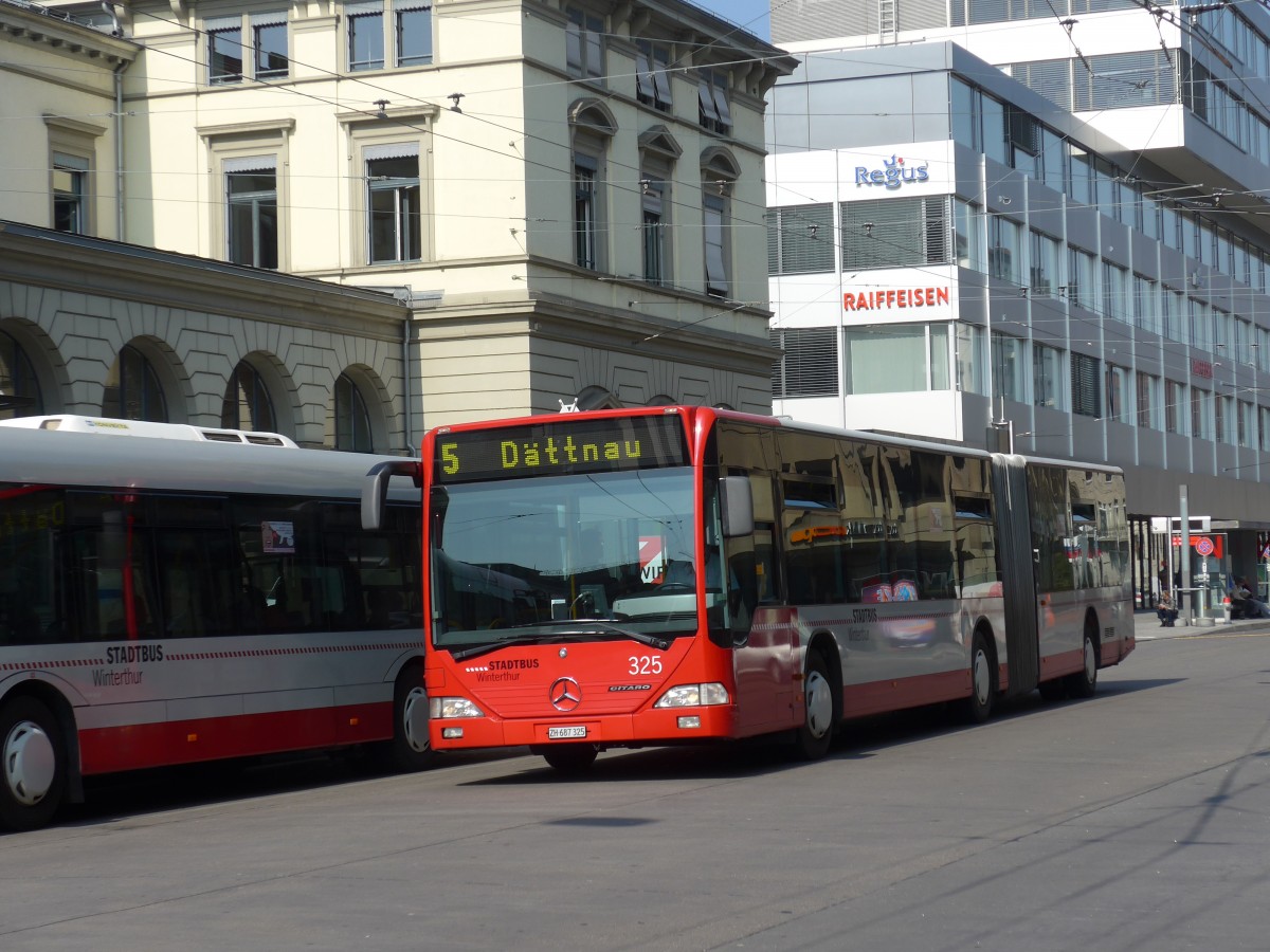 (159'425) - SW Winterthur - Nr. 325/ZH 687'325 - Mercedes am 19. M�rz 2015 beim Hauptbahnhof Winterthur