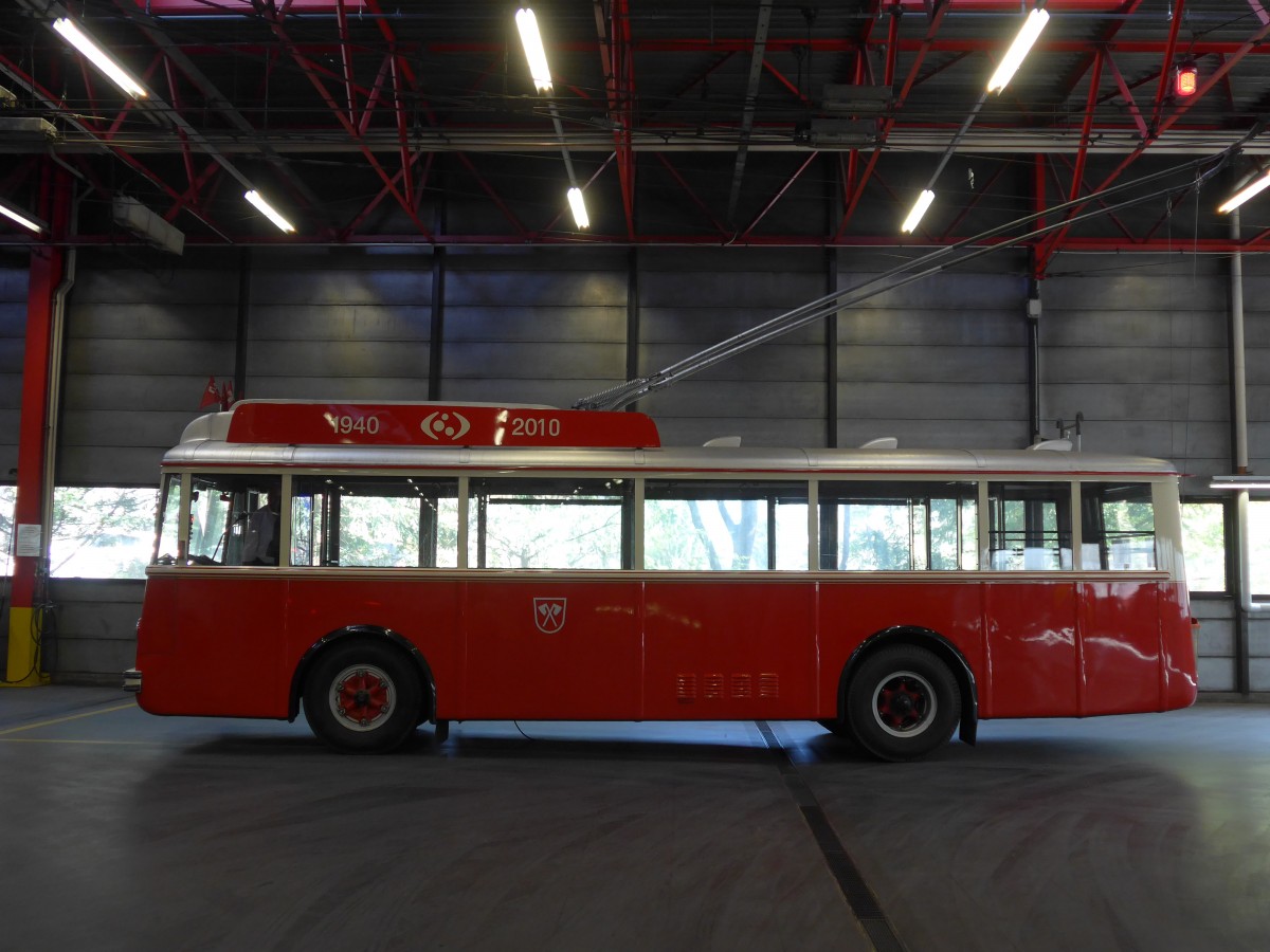 (159'490) - VB Biel - Nr. 21 - Berna/Hess Trolleybus am 28. M�rz 2015 in Biel, Depot