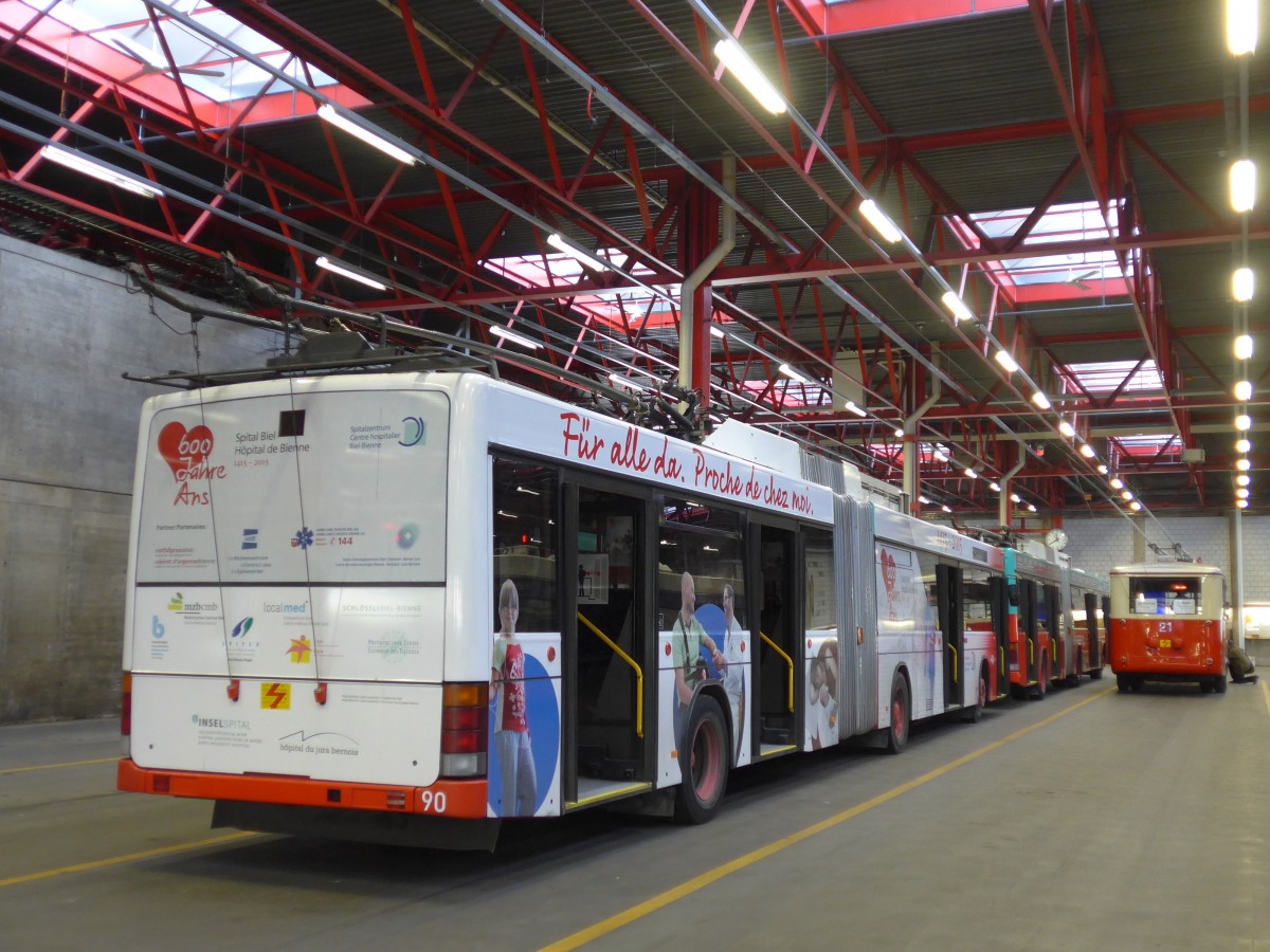 (159'508) - VB Biel - Nr. 90 - NAW/Hess Gelenktrolleybus am 28. M�rz 2015 in Biel, Depot