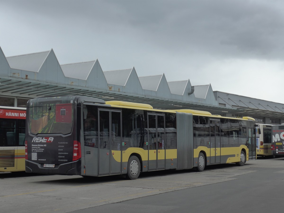 (159'530) - STI Thun - Nr. 172/BE 752'172 - Mercedes am 29. M�rz 2015 in Thun, Garage