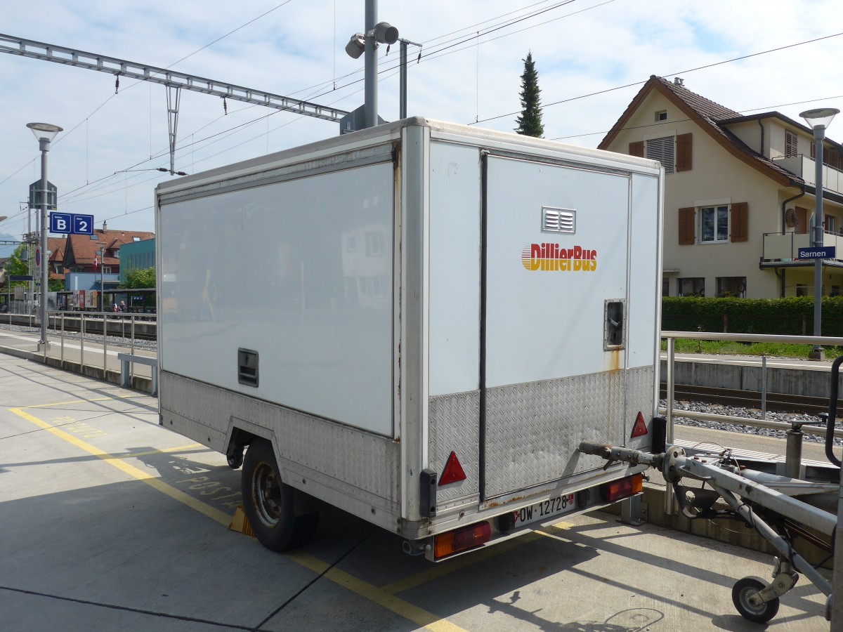 (160'917) - Dillier, Sarnen - Nr. 70/OW 12'728 - AW PTT Gep�ckanh�nger (ex P 31'363) am 24. Mai 2015 beim Bahnhof Sarnen