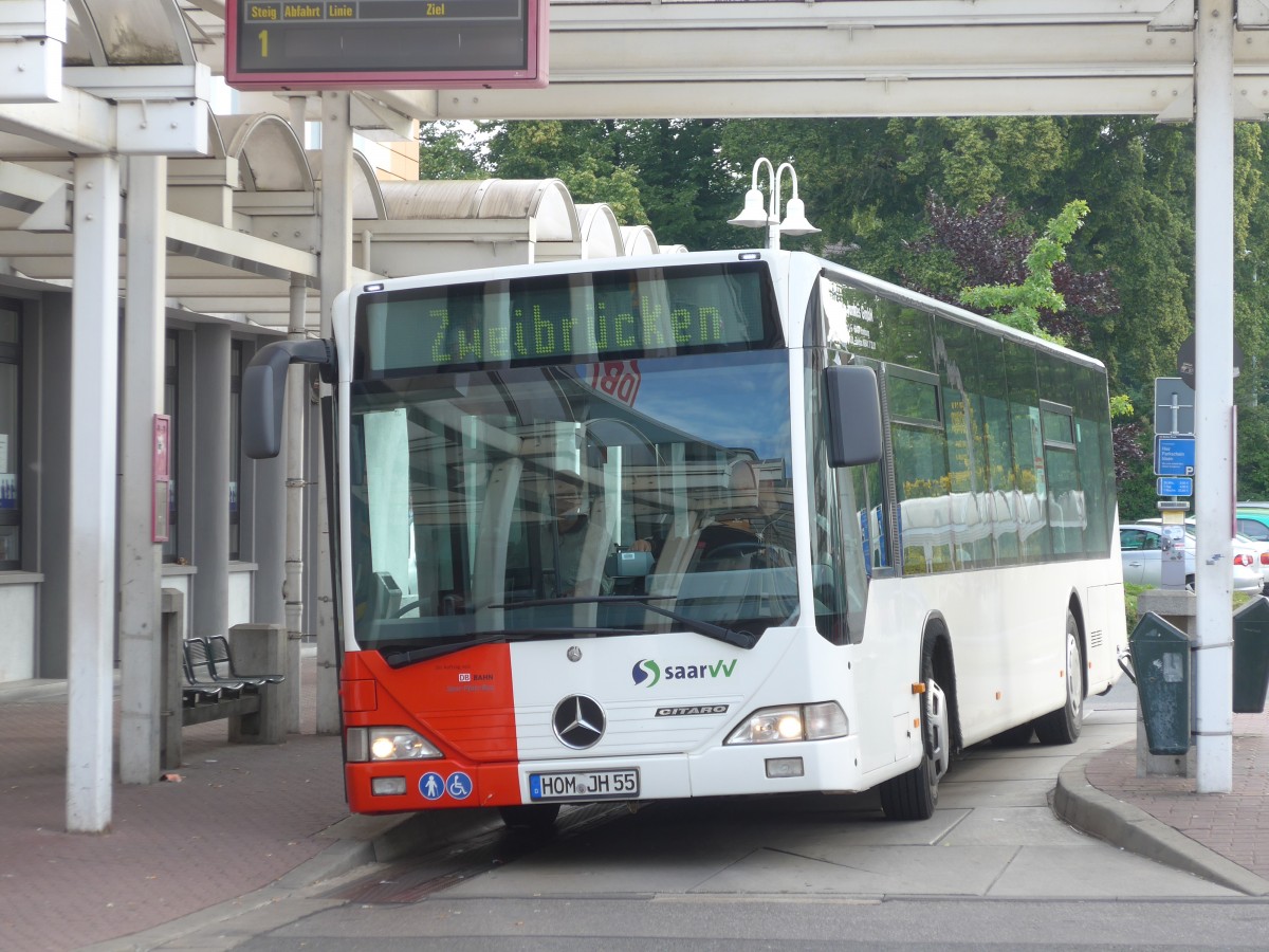 (162'568) - H�ther&Junkes, Homburg - HOM-JH 55 - Mercedes am 25. Juni 2015 beim Bahnhof Homburg