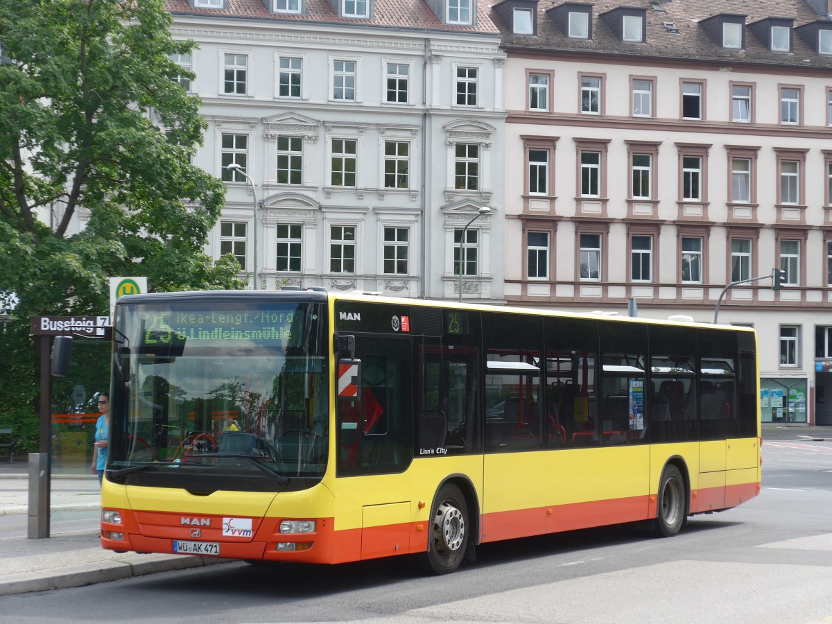 (162'729) - NVG W�rzburg - Nr. 471/W�-AK 471 - MAN am 27. Juni 2015 beim Bahnhof W�rzburg
