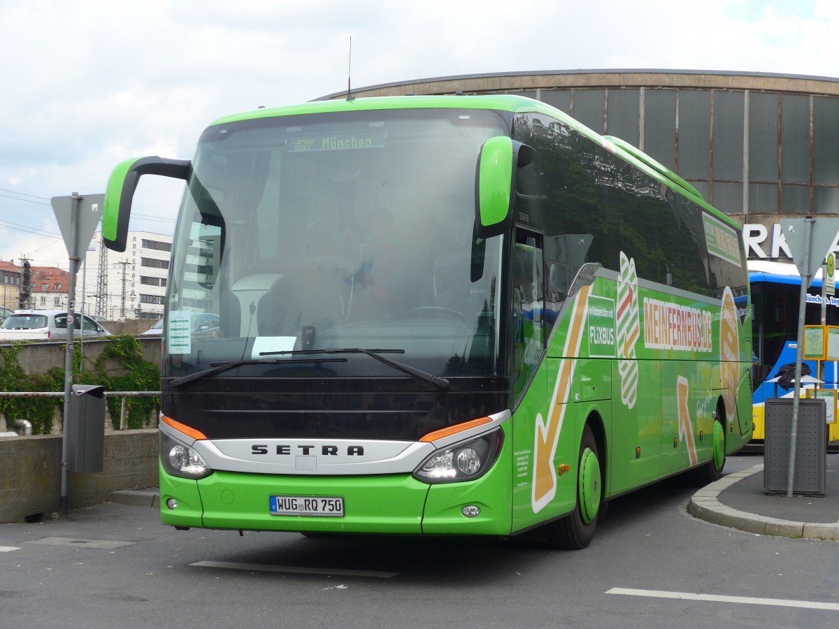 (162'738) - Rombs, Weissenburg - WUG-RQ 750 - Setra am 27. Juni 2015 beim Bahnhof W�rzburg