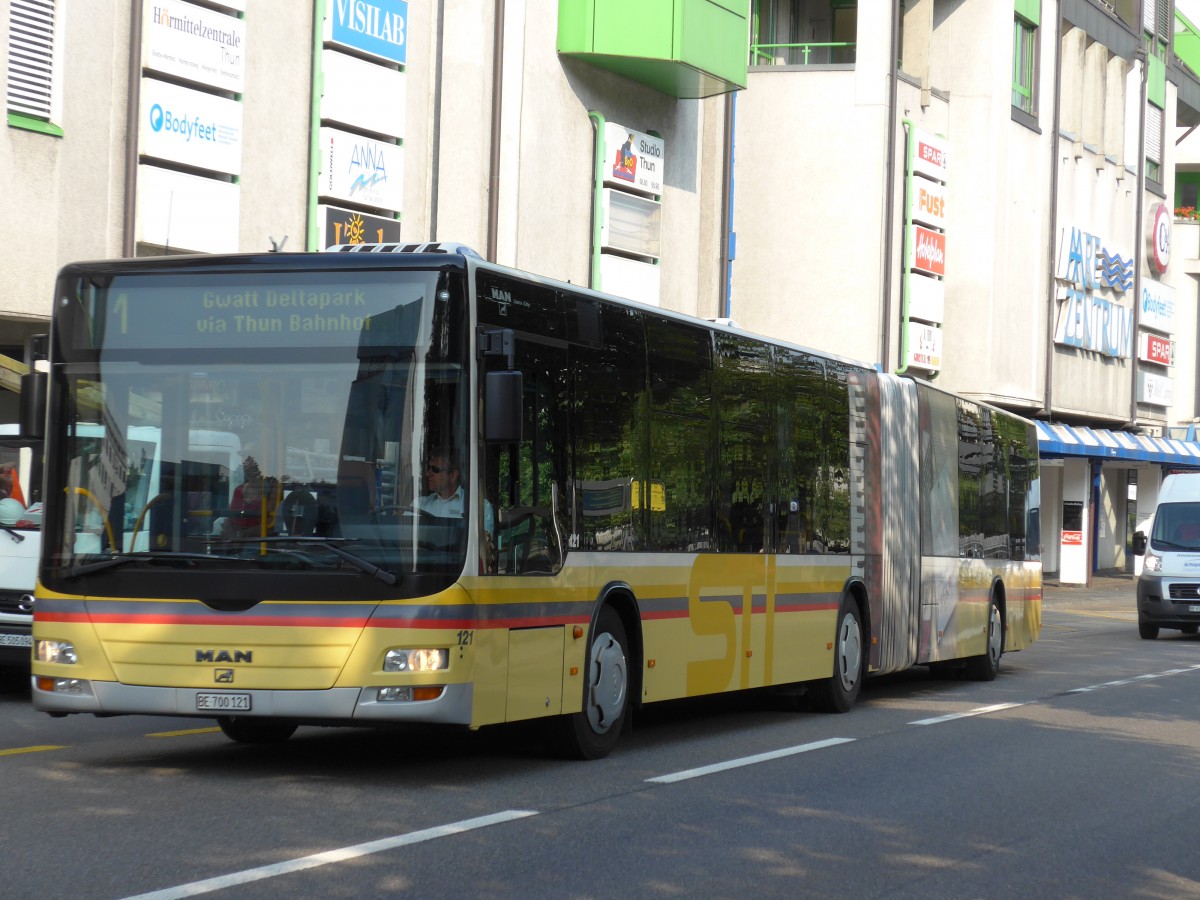 (162'929) - STI Thun - Nr. 121/BE 700'121 - MAN am 6. Juli 2015 in Thun, Postbr�cke