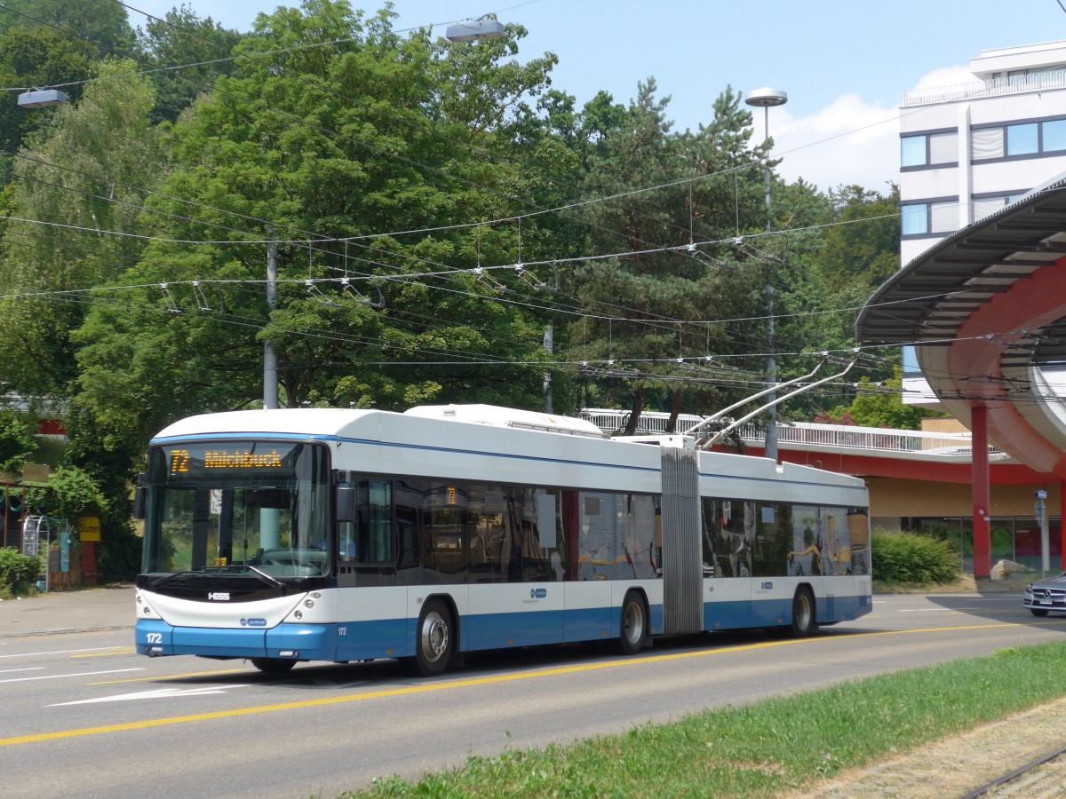 (162'957) - VBZ Z�rich - Nr. 172 - Hess/Hess Gelenktrolleybus am 6. Juli 2015 in Z�rich, Bucheggplatz