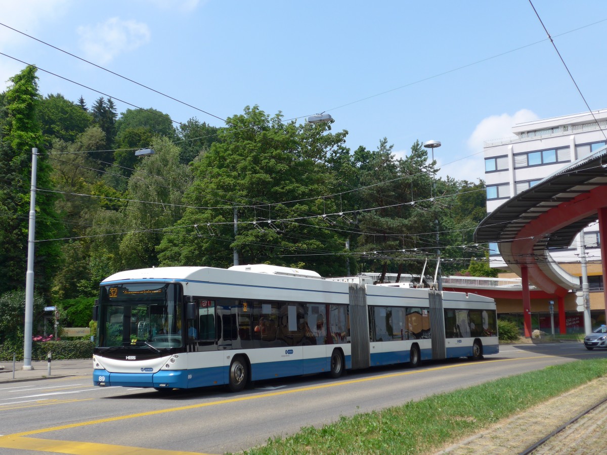(162'966) - VBZ Z�rich - Nr. 89 - Hess/Hess Doppelgelenktrolleybus am 6. Juli 2015 in Z�rich, Bucheggplatz