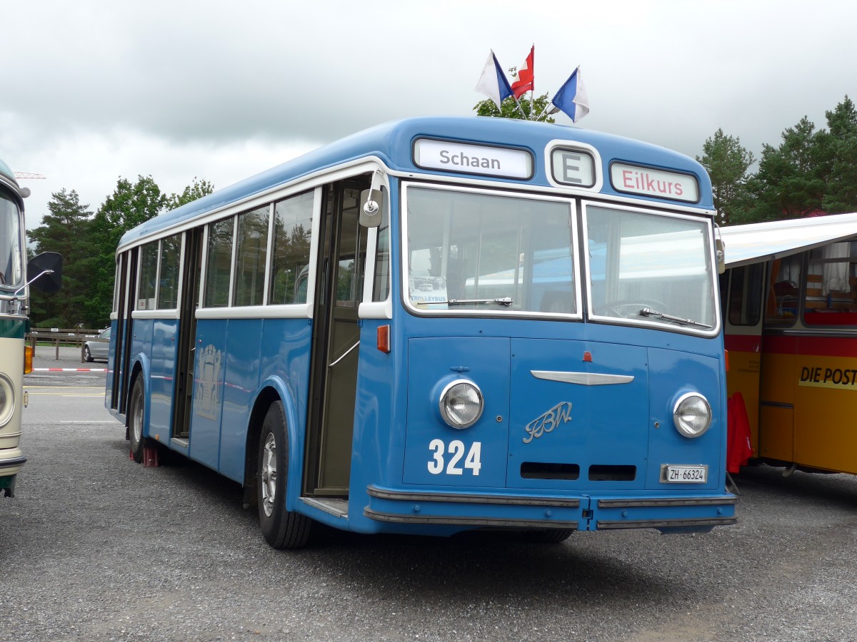 (163'546) - Aus der Schweiz: VBZ Z�rich (TMZ) - Nr. 324/ZH 66'324 - FBW/T�scher (ex Privat; ex VBZ Z�rich Nr. 324) am 16. August 2015 in Schaan, Wohnbustreffen