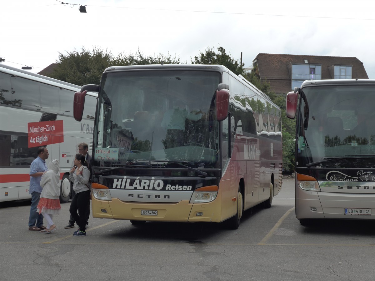 (163'619) - Hil�rio, Sch�tz - LU 254'802 - Setra (ex Marti, Kallnach) am 16. August 2015 in Z�rich, Sihlquai