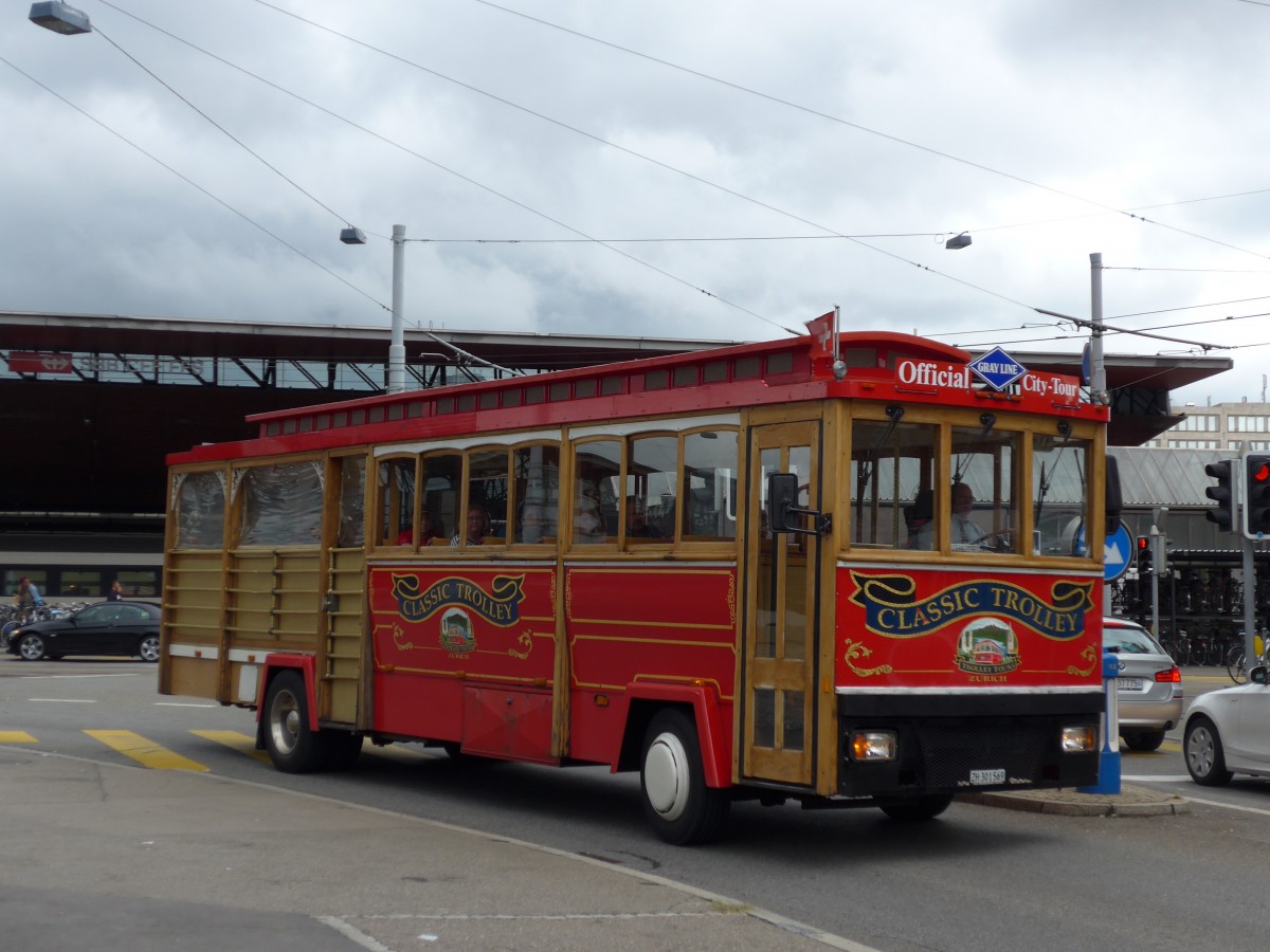 (163'629) - Meier, Z�rich - ZH 301'569 - Classic Trolley am 16. August 2015 in Z�rich, Sihlquai