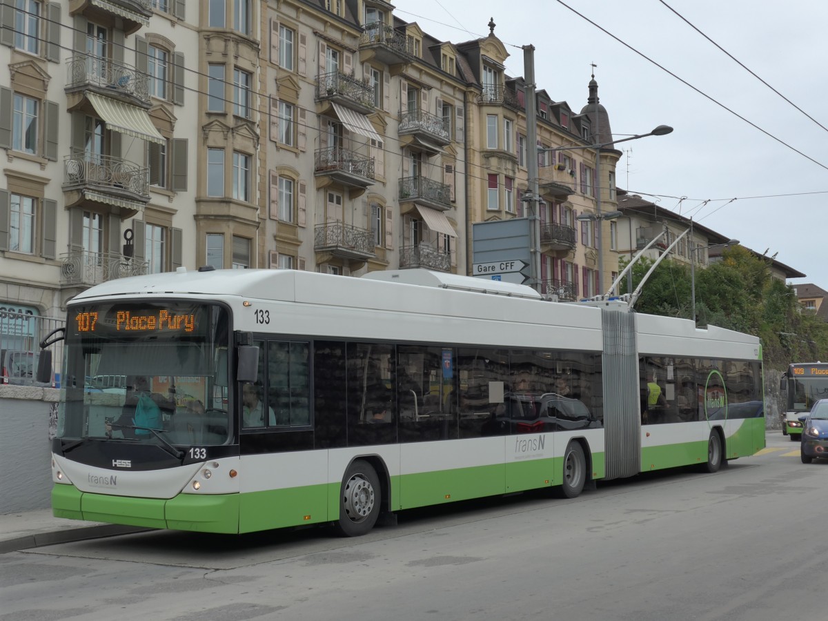 (164'765) - transN, La Chaux-de-Fonds - Nr. 133 - Hess/Hess Gelenktrolleybus (ex TN Neuch�tel Nr. 133) am 15. September 2015 beim Bahnhof Neuch�tel