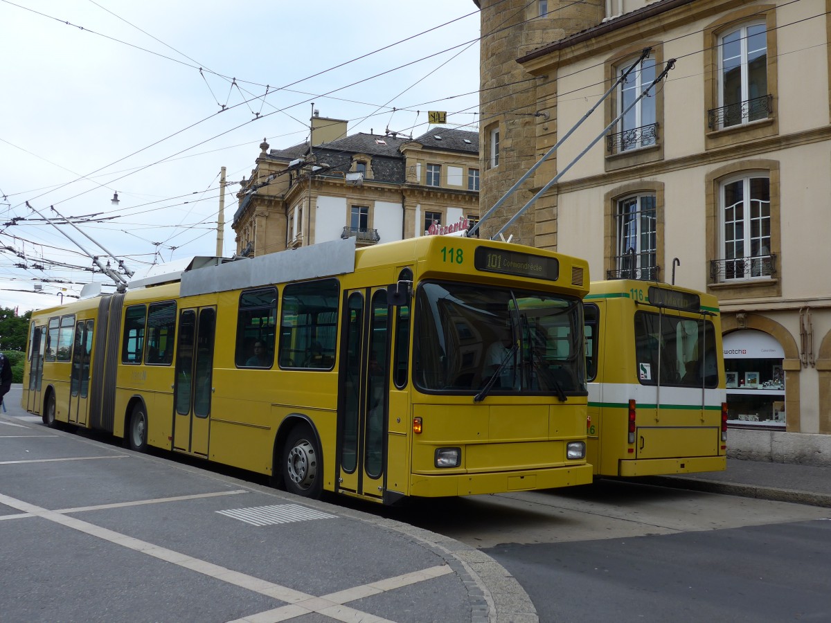 (164'790) - transN, La Chaux-de-Fonds - Nr. 118 - NAW/Hess Gelenktrolleybus (ex TN Neuch�tel Nr. 118) am 15. September 2015 in Neuch�tel, Place Pury