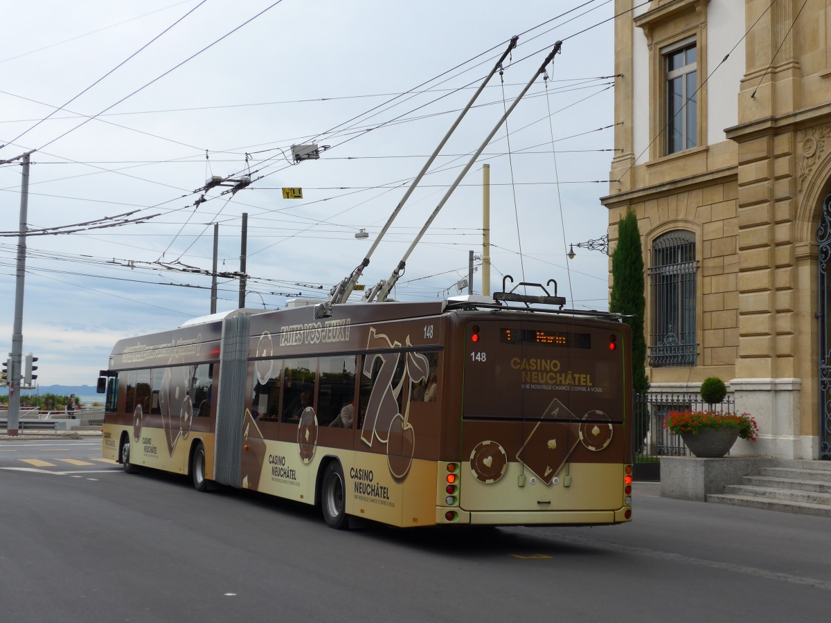 (164'807) - transN, La Chaux-de-Fonds - Nr. 148 - Hess/Hess Gelenktrolleybus (ex TN Neuch�tel Nr. 148) am 15. September 2015 in Neuch�tel, Place Pury
