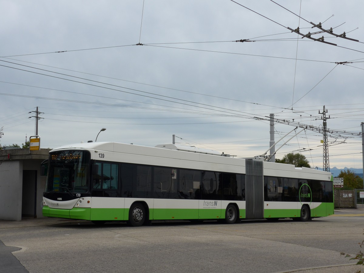 (164'837) - transN, La Chaux-de-Fonds - Nr. 139 - Hess/Hess Gelenktrolleybus (ex TN Neuch�tel Nr. 139) am 15. September 2015 in St-Blaise, Centre