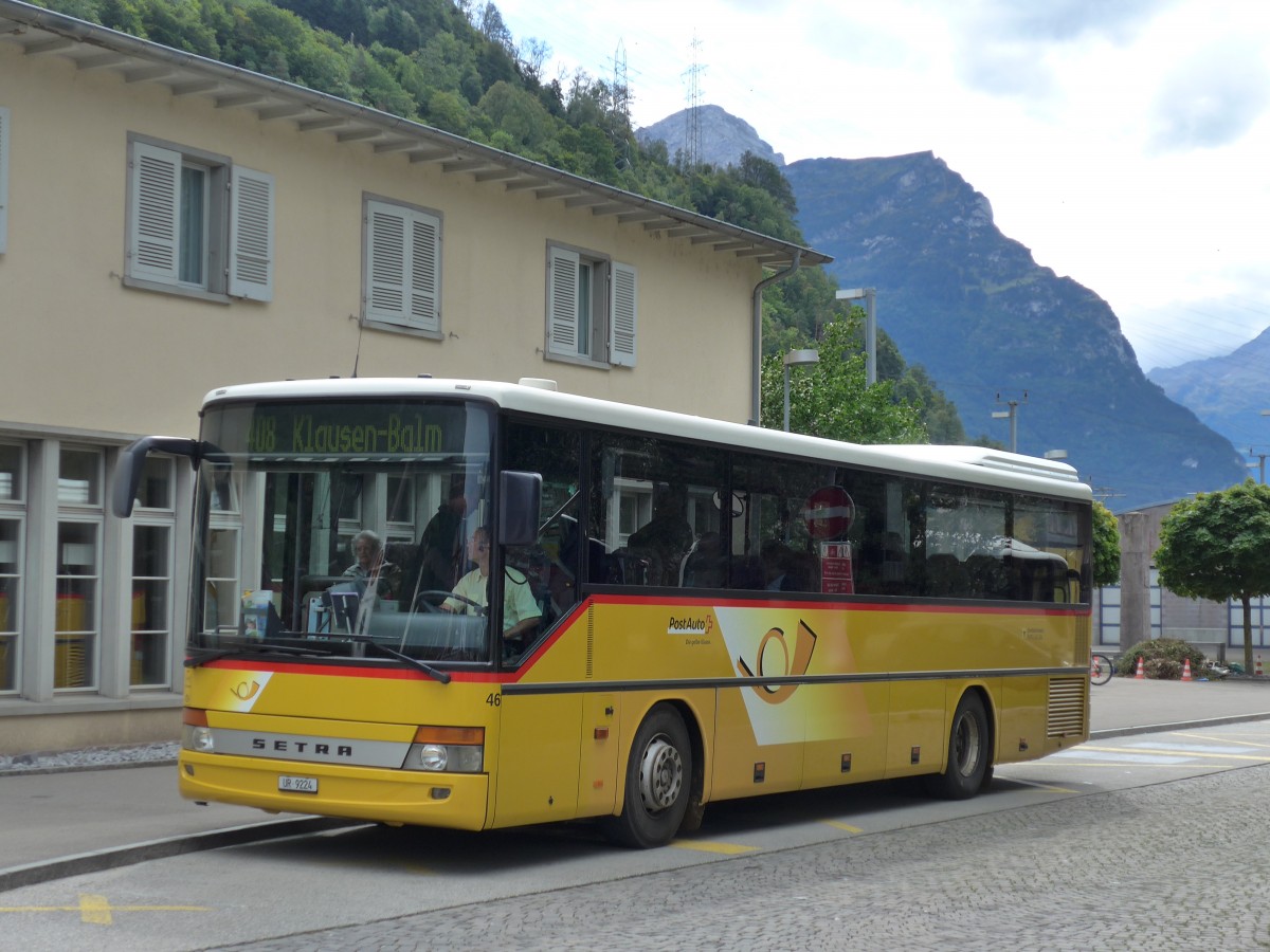 (164'908) - AAGU Altdorf - Nr. 46/UR 9224 - Setra am 16. September 2015 beim Bahnhof Fl�elen