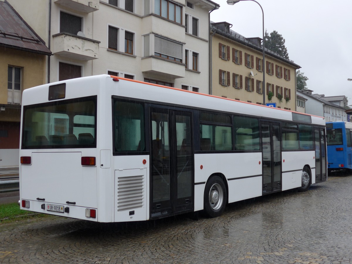 (164'920) - Meyer, G�schenen - UR 9218 - Mercedes (ex BSU Solothurn Nr. 65; ex BSU Solothurn Nr. 59) am 16. September 2015 beim Bahnhof Airolo