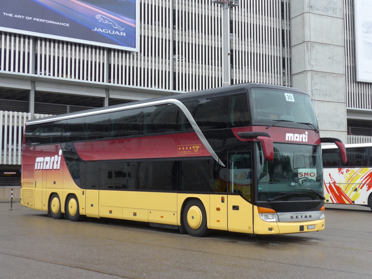 (165'004) - Marti, Kallnach - Nr. 30/BE 572'230 - Setra am 17. September 2015 in Z�rich, Flughafen