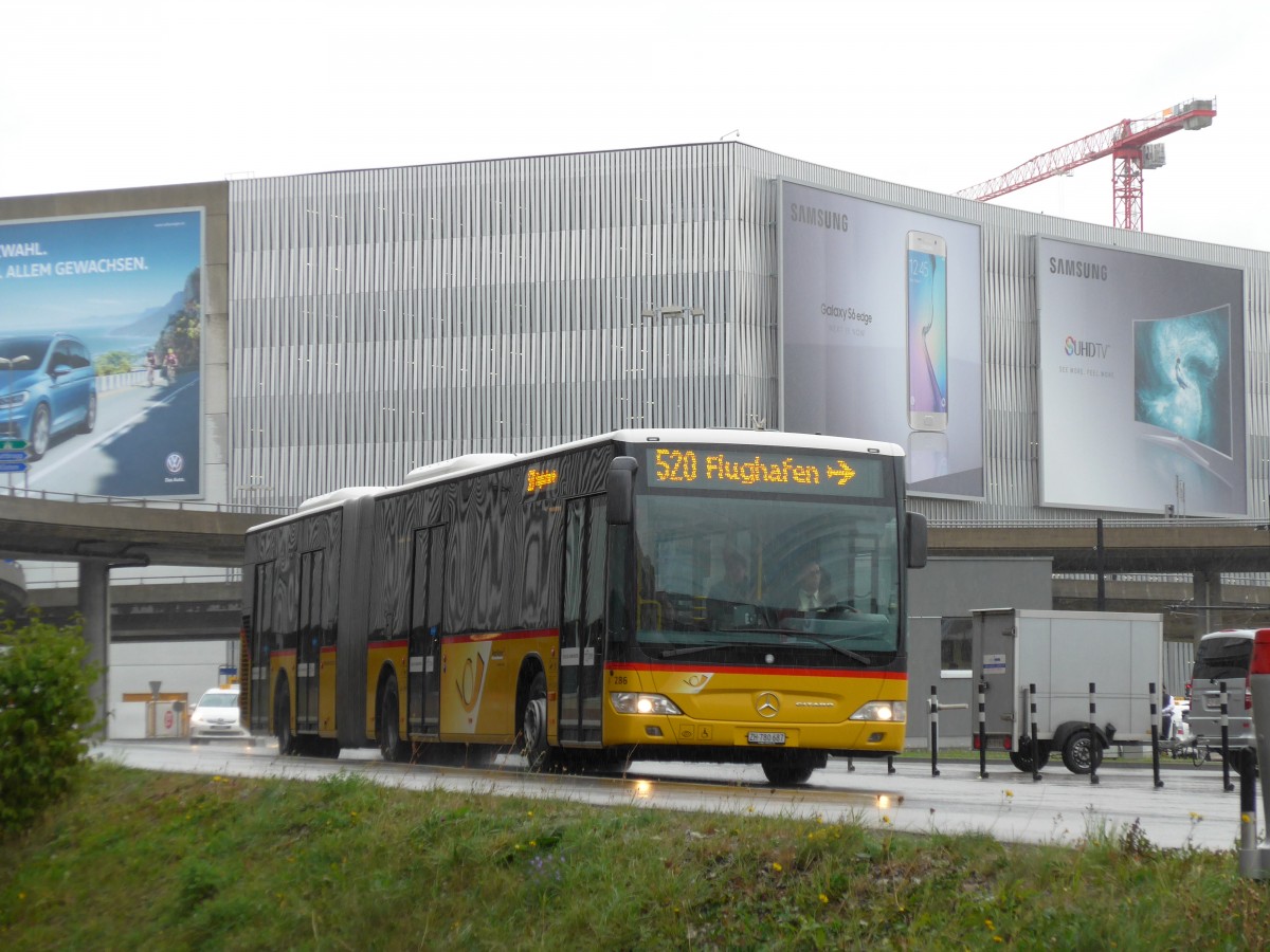 (165'029) - PostAuto Z�rich - Nr. 286/ZH 780'687 - Mercedes am 17. September 2015 in Z�rich, Flughafen