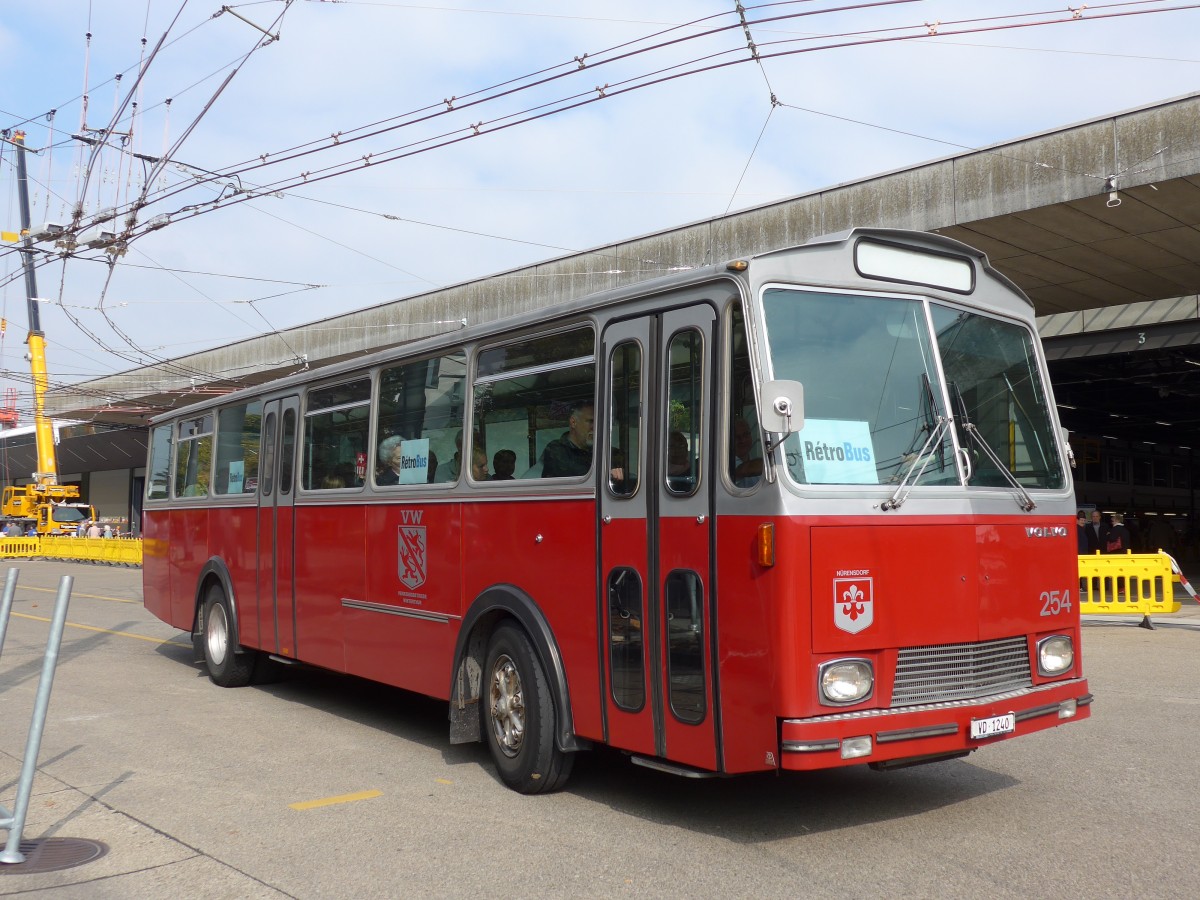 (165'865) - VW Winterthur (R�trobus) - Nr. 254/VD 1240 - Volvo/T�scher (ex Zivilschutz, Winterthur; ex VW Winterthur Nr. 254) am 26. September 2015 in Winterthur, Depot Gr�zefeld