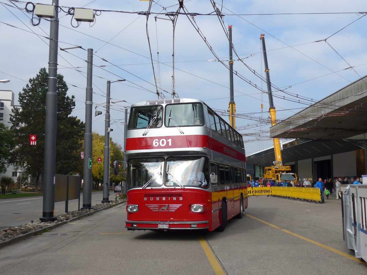 (165'870) - WV Winterthur - Nr. 601/ZH 203'738 - B�ssing (ex Nr. 201; ex Amt f�r Luftverkehr, Z�rich Nr. 47; ex Swissair, Z�rich Nr. 23) am 26. September 2015 in Winterthur, Depot Gr�zefeld