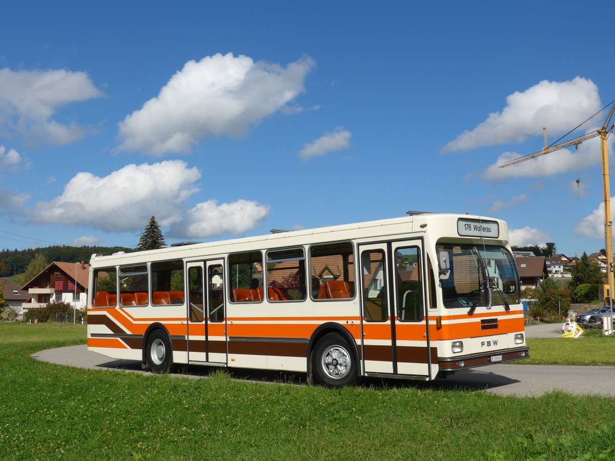 (165'985) - Wegm�ller, M�nsingen - BE 399'675 - FBW/R&J (ex Bamert, Wollerau) am 4. Oktober 2015 in Wynigen, Landi