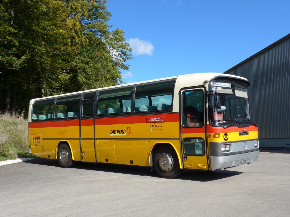 (166'005) - Buzzi, Bern - Mercedes (ex Mattli, Wassen) am 4. Oktober 2015 in Burgdorf, �kihof Ziegelgut