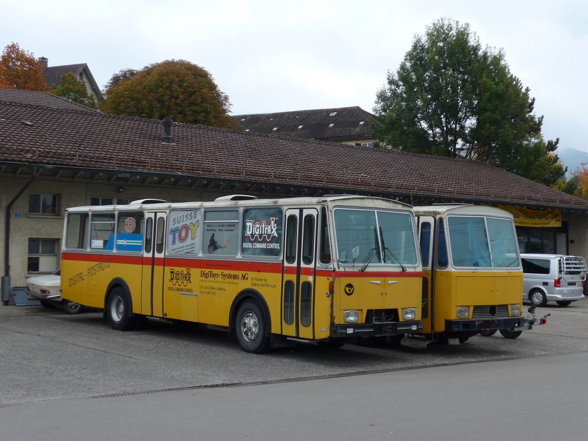 (166'167) - Oldie-Tours Z�risee, Wollerau - Saurer/Hess (ex Wohlgemuth, Hochwald) am 10. Oktober 2015 in Uznach, Garage
