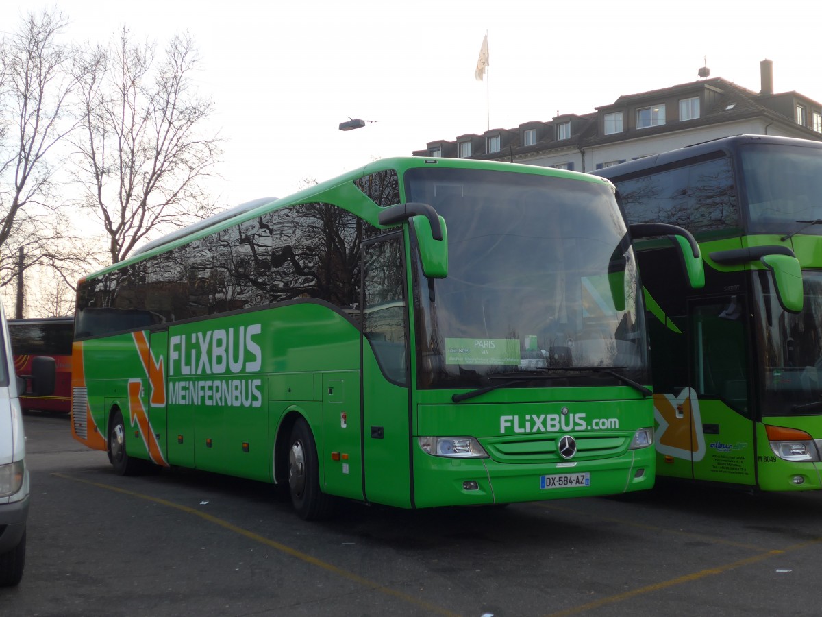 (168'115) - Aus Frankreich: Flixbus - DX 584 AZ - Mercedes am 29. Dezember 2015 in Z�rich, Sihlquai