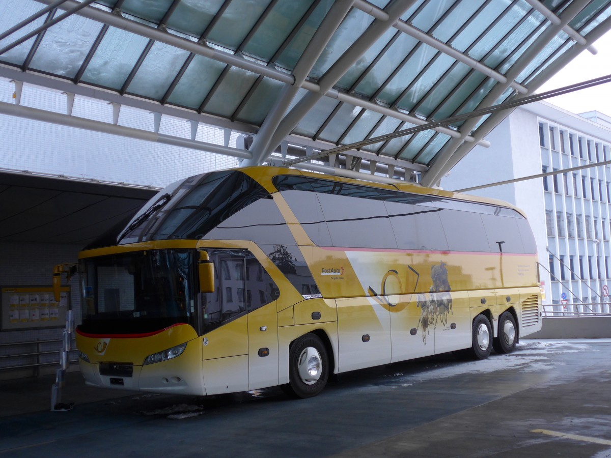 (168'491) - PostAuto Graub�nden - Neoplan am 23. Januar 2016 in Chur, Postautostation