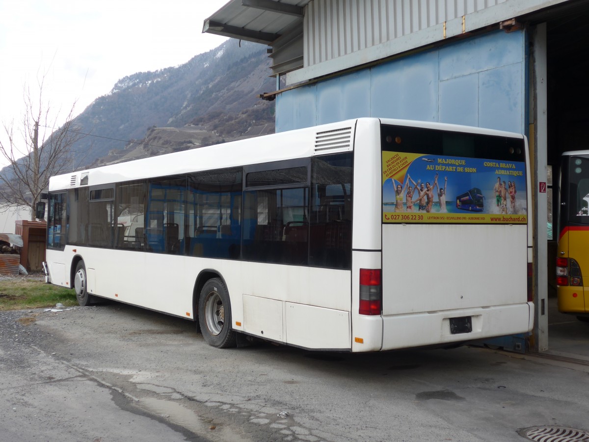 (169'046) - Buchard, Leytron - MAN am 6. M�rz 2016 in Leytron, Garage