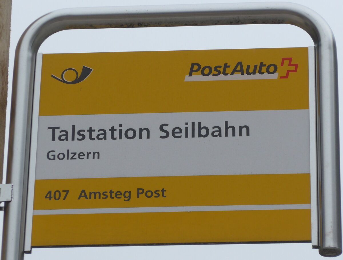 (169'436) - PostAuto-Haltestellenschild - Golzern, Talstation Seilbahn - am 25. M�rz 2016