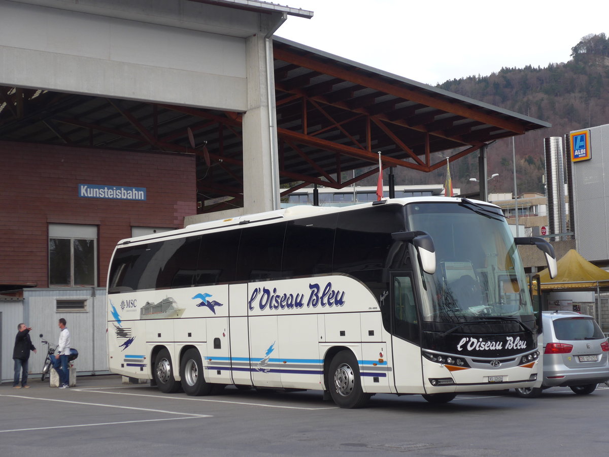 (169'627) - L'Oiseau Bleu, Sierre - VS 12'616 - Beulas am 31. M�rz 2016 in Thun, Grabengut