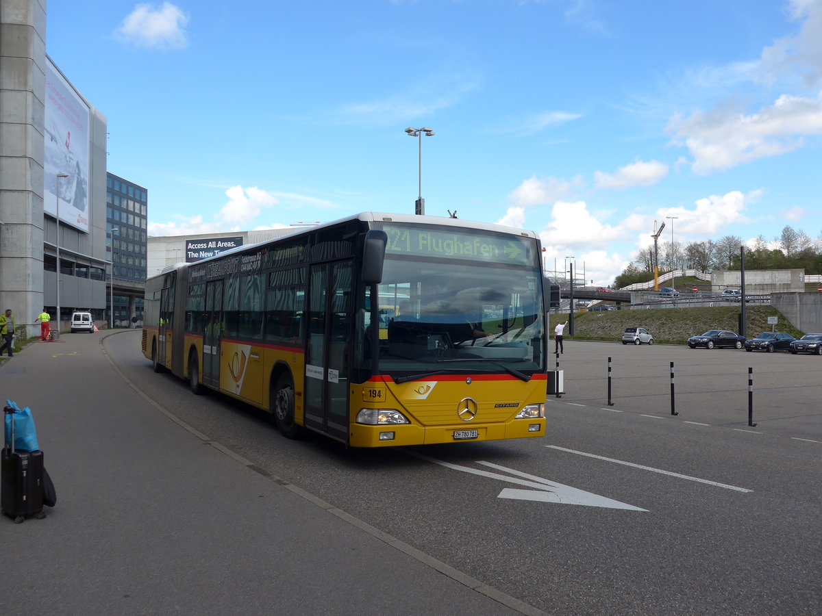(170'035) - PostAuto Z�rich - Nr. 194/ZH 780'781 - Mercedes (ex Nr. 27) am 14. April 2016 in Z�rich, Flughafen
 