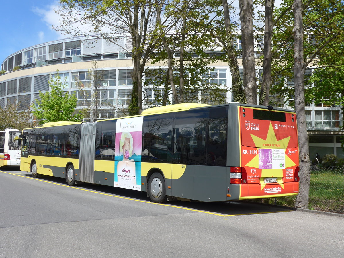 (170'235) - STI Thun - Nr. 142/BE 801'142 - MAN am 27. April 2016 bei der Schiffl�ndte Thun