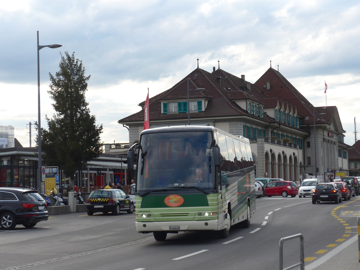 (170'242) - Land-Taxi, Wattenwil - BE 146'762 - Dr�gm�ller am 28. April 2016 beim Bahnhof Thun