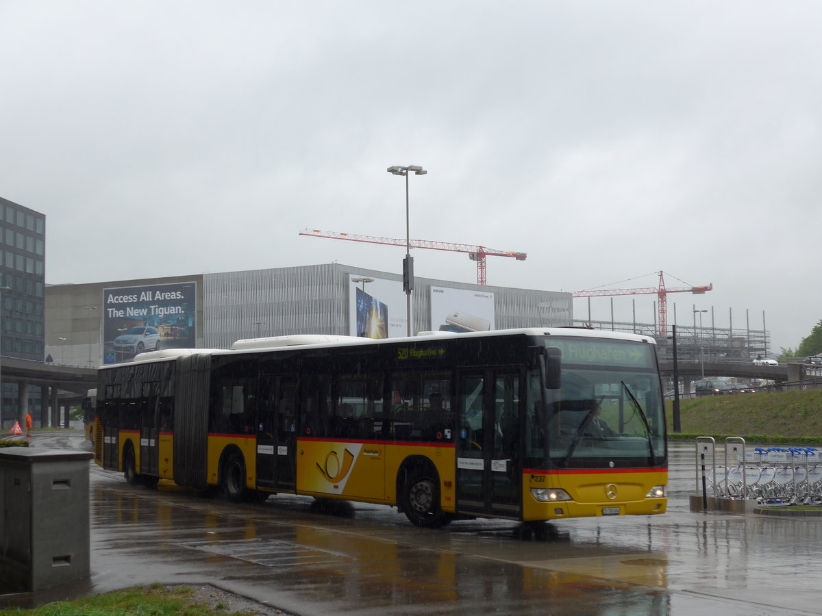 (170'529) - PostAuto Z�rich - Nr. 237/ZH 780'684 - Mercedes am 13. Mai 2016 in Z�rich, Flughafen