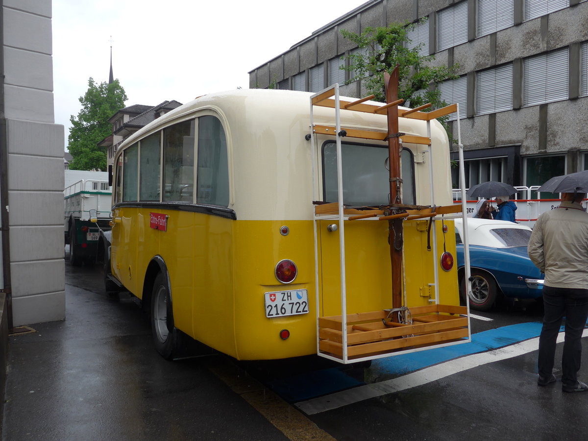 (170'591) - Moser, Sch�nenberg - ZH 216'722 - Berna/Hess (ex Barenco, Faido) am 14. Mai 2016 in Sarnen, OiO