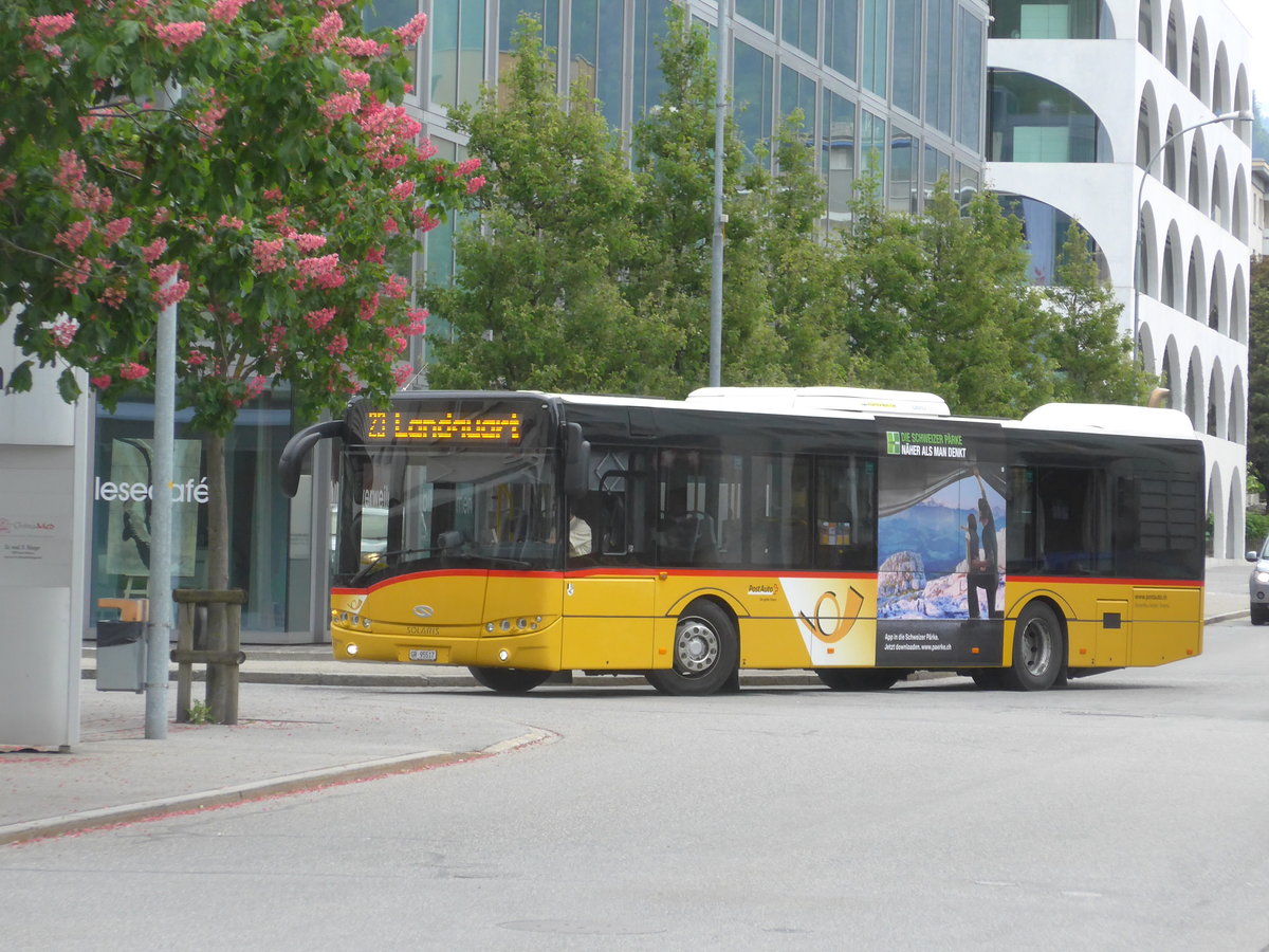 (170'891) - D�nser, Trimmis - GR 95'517 - Solaris am 16. Mai 2016 beim Bahnhof Landquart