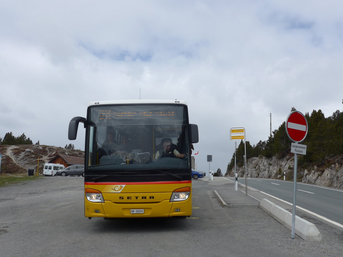 (170'897) - Terretaz, Zernez - GR 26'201 - Setra am 16. Mai 2016 auf dem Ofenpass, S�som Giv�