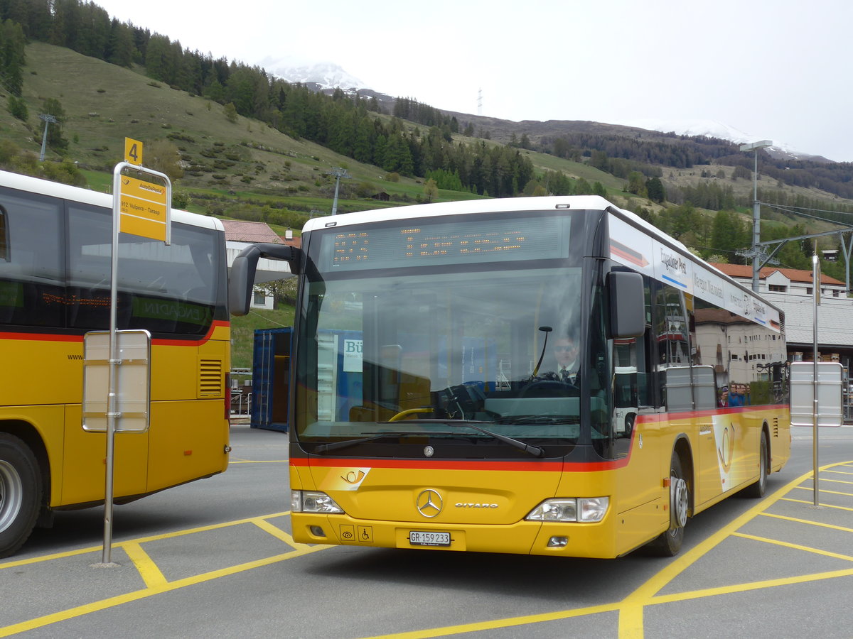 (170'931) - PostAuto Graub�nden - GR 159'233 - Mercedes am 16. Mai 2016 beim Bahnhof Scuol-Tarasp