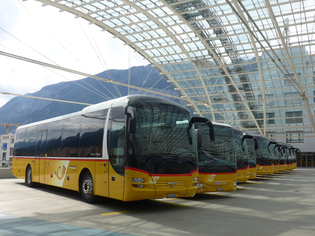 (170'951) - PostAuto Graub�nden - GR 162'982 - MAN am 16. Mai 2016 in Chur, Postautostation