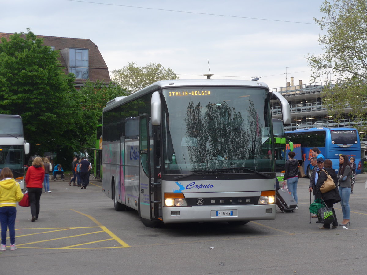 (170'978) - Aus Italien: Caputo, Conza della Compania - ET-382 LV - Setra am 16. Mai 2016 in Z�rich, Sihlquai