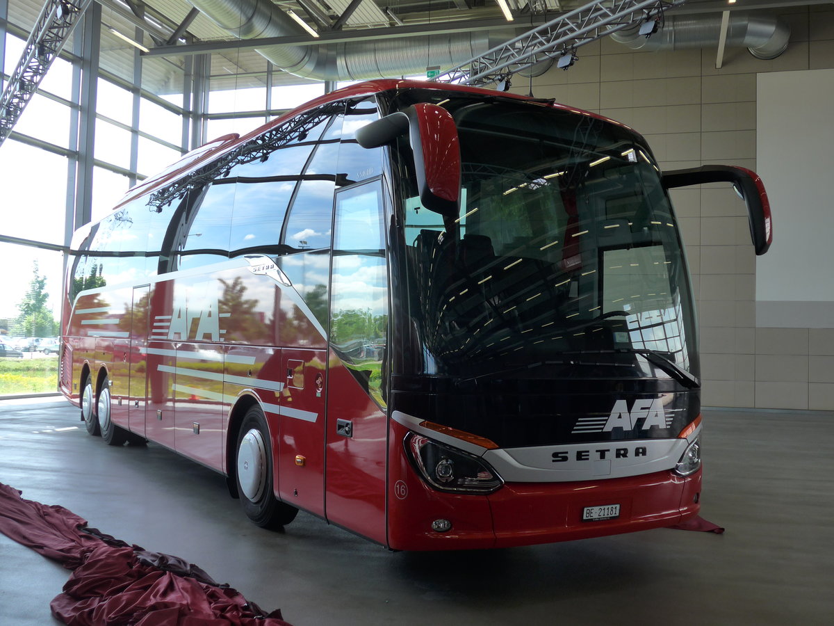 (171'133) - F�r die Schweiz: Nr. 16/BE 21'181 - Setra am 20. Mai 2016 in Neu-Ulm, Setrawerk