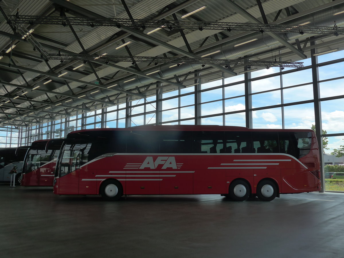 (171'141) - F�r die Schweiz: AFA Adelboden - Nr. 16/BE 21'181 - Setra am 20. Mai 2016 in Neu-Ulm, Setrawerk