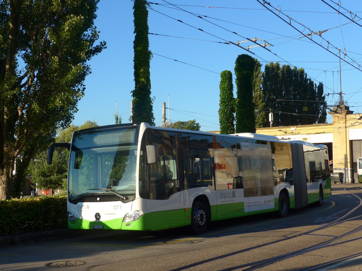 (173'093) - transN, La Chaux-de-Fonds - Nr. 371/NE 146'371 - Mercedes am 17. Juli 2016 in Neuch�tel, D�p�t