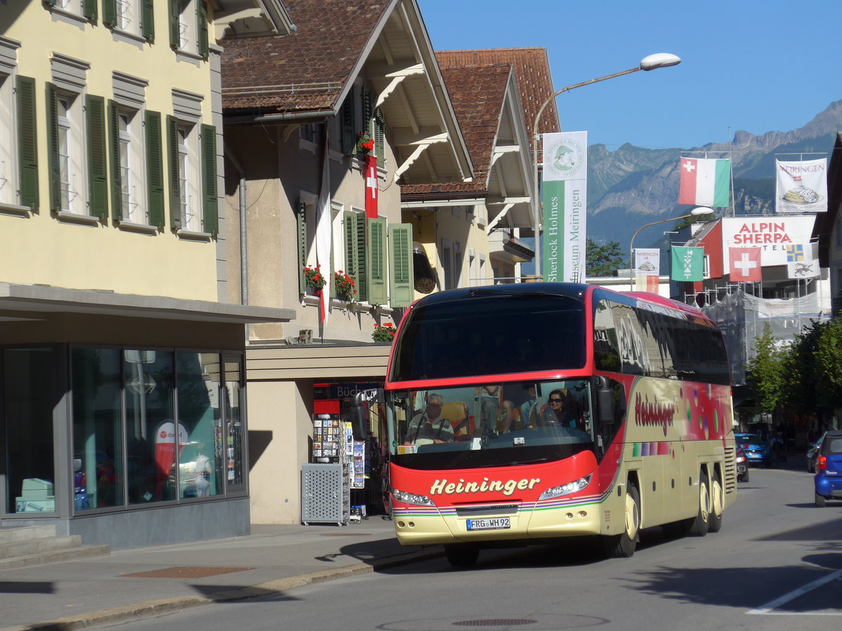 (173'706) - Aus Deutschland: Heininger, Sch�fweg - FRG-WH 92 - Neoplan am 8. August 2016 in Meiringen, Casino Platz