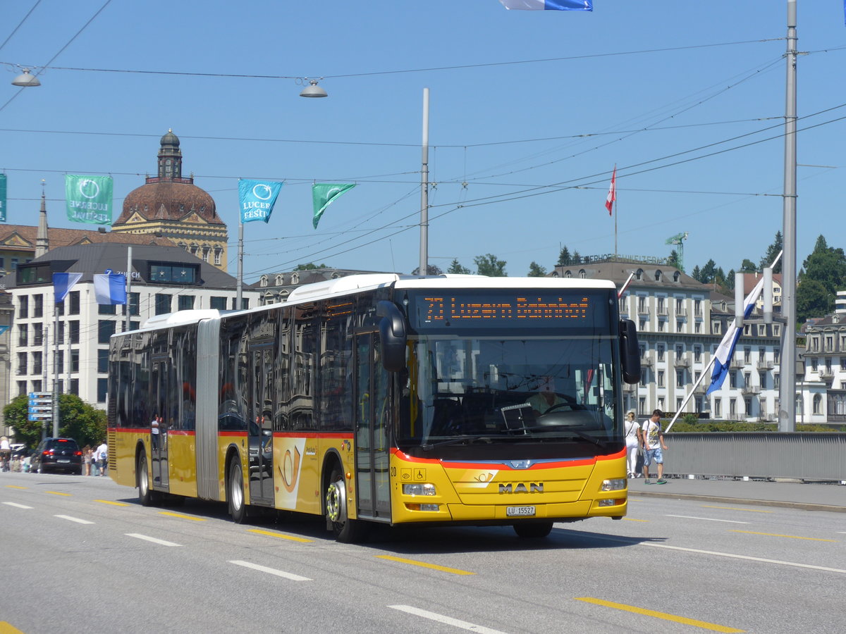 (173'838) - Bucheli, Kriens - Nr. 20/LU 15'527 - MAN am 8. August 2016 in Luzern, Bahnhofbr�cke