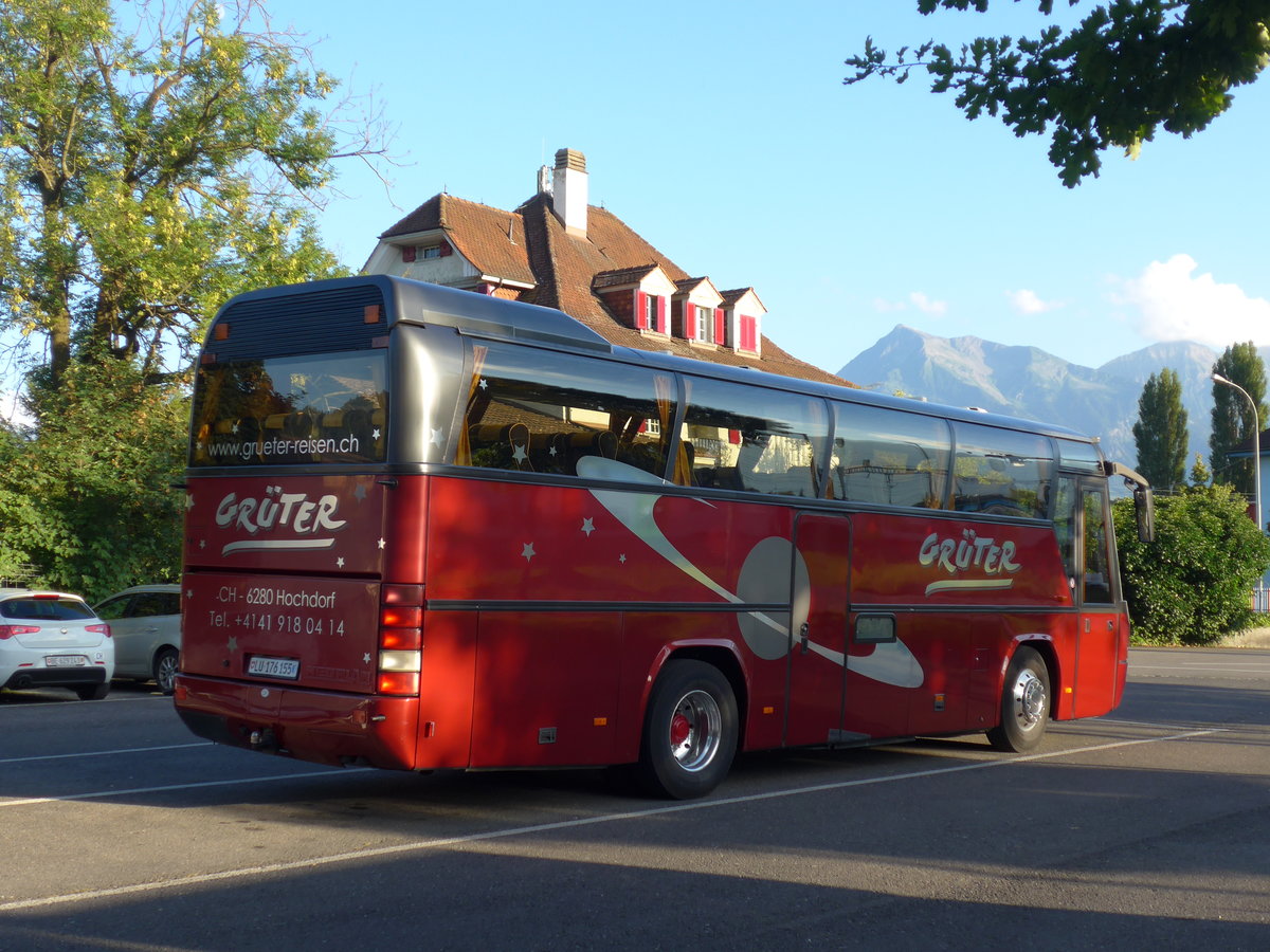 (173'888) - Gr�ter, Hochdorf - Nr. 4/LU 176'155 - Neoplan am 13. August 2016 in Thun, Seestrasse