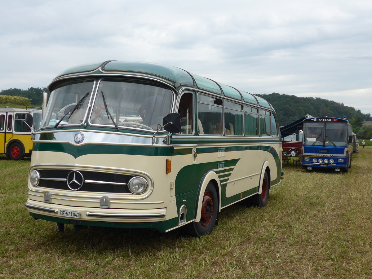 (174'010) - Aus der Schweiz: Tschannen, Bern - BE 671'042 - Mercedes am 20. August 2016 in B�singen, Bahnhof